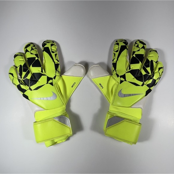 NIKE Grip3 Goalkeeper Soccer Gloves Yellow Black Men's 10 *NEW* HQ0256-702 $72 - Picture 4 of 8